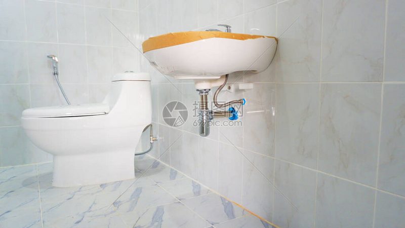 智能马桶妇洗功能：定制你的舒适卫浴体验**